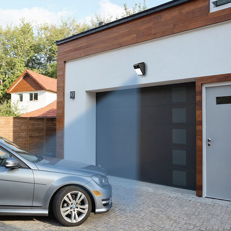 InLifeCam 3MP Security Wall Camera Light with Night Vision Motion Sensor & Wireless Solar Powered Light Lamp Use for Home